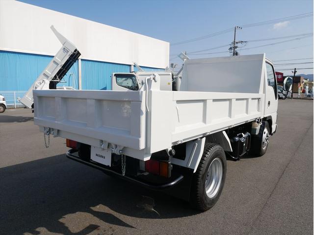 エルフトラック 3t高床強化ダンプ 5速マニュアル/3ペダル アオリ一方開仕様 新明和製(DR2-0110SY) ETC HSA(坂道発進補助装置)中間ピン2ヶ DPD(ディーゼル粒子拡散装置) ASR(駆動防滑装置)タレゴム新調 フロントフォグランプ(6枚目)