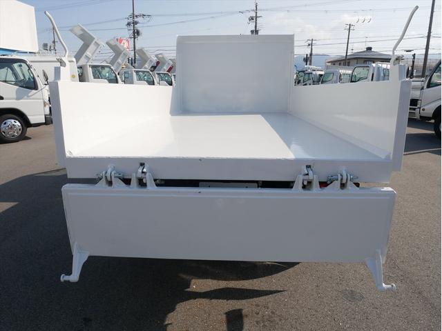 エルフトラック 3t高床強化ダンプ 5速マニュアル/3ペダル アオリ一方開仕様 新明和製(DR2-0110SY) ETC HSA(坂道発進補助装置)中間ピン2ヶ DPD(ディーゼル粒子拡散装置) ASR(駆動防滑装置)タレゴム新調 フロントフォグランプ(13枚目)