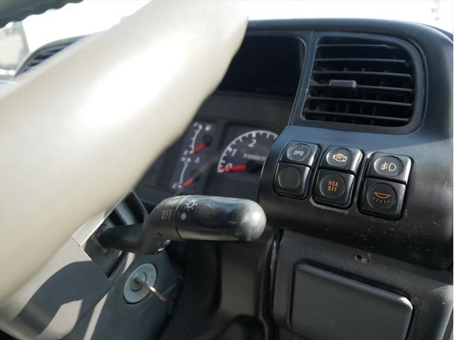 エルフトラック 3t高床強化ダンプ 5速マニュアル/3ペダル アオリ一方開仕様 新明和製(DR2-0110SY) ETC HSA(坂道発進補助装置)中間ピン2ヶ DPD(ディーゼル粒子拡散装置) ASR(駆動防滑装置)タレゴム新調 フロントフォグランプ(23枚目)