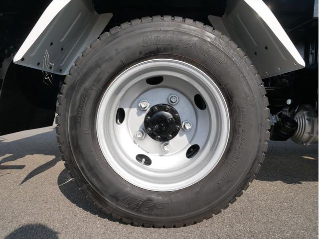 エルフトラック 3t高床強化ダンプ 5速マニュアル/3ペダル アオリ一方開仕様 新明和製(DR2-0110SY) ETC HSA(坂道発進補助装置)中間ピン2ヶ DPD(ディーゼル粒子拡散装置) ASR(駆動防滑装置)タレゴム新調 フロントフォグランプ(32枚目)