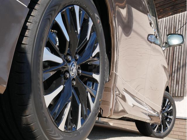 アルファードハイブリッド エグゼクティブラウンジ　登録済未使用車　寒冷地仕様　ニュートラルベージュ　ユニバーサルステップ　モデリスタエアロパーツセット　１９インチアルミホイール　デジタルインナーミラー　おくだけ充電　エグゼクティブフロアマットセット（16枚目）