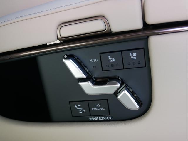 アルファードハイブリッド エグゼクティブラウンジ　登録済未使用車　寒冷地仕様　ニュートラルベージュ　ユニバーサルステップ　モデリスタエアロパーツセット　１９インチアルミホイール　デジタルインナーミラー　おくだけ充電　エグゼクティブフロアマットセット（45枚目）