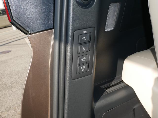 アルファードハイブリッド エグゼクティブラウンジ　登録済未使用車　寒冷地仕様　ニュートラルベージュ　ユニバーサルステップ　モデリスタエアロパーツセット　１９インチアルミホイール　デジタルインナーミラー　おくだけ充電　エグゼクティブフロアマットセット（47枚目）