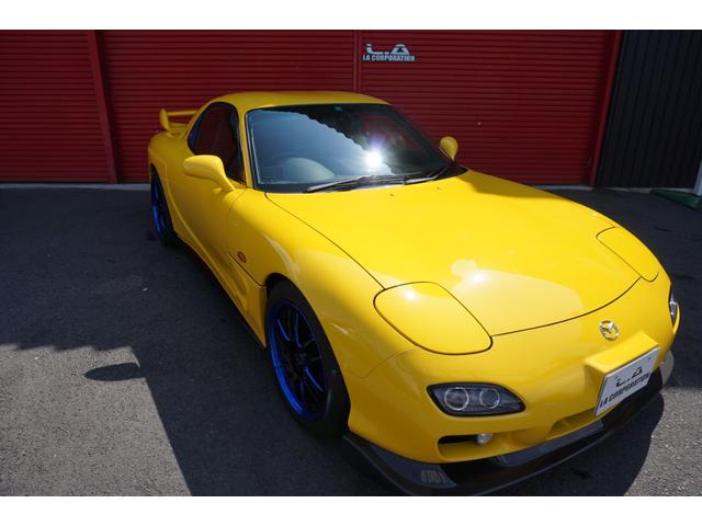 ＲＸ－７ タイプＲバサーストＲ　５００台限定車　ＲＡＹ’Ｓグラムライツ１７ＡＷ　Ｐａｎａｓｏｎｉｃナビ　バックカメラ　ドライブレコーダー　ＥＴＣ２０　レーダー　Ｄｅｆｉ油温油圧水温ブースト追加メーター　ＲＥ雨宮カーボンアウタハンドル（17枚目）
