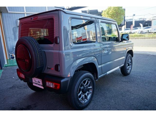 ジムニー ＸＣ　メーカー保証継承　９月２９日新規登録　未使用車　ＺＶＬミディアムグレー　スズキセーフティサポート　５ＭＴ（4枚目）