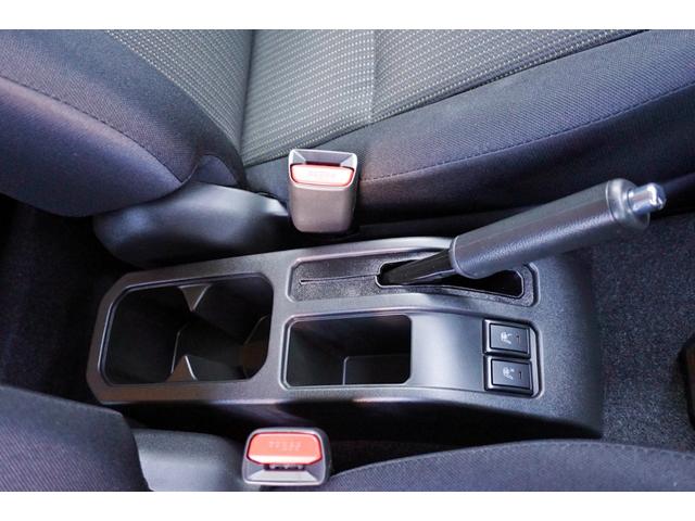 ジムニー ＸＣ　メーカー保証継承　９月２９日新規登録　未使用車　ＺＶＬミディアムグレー　スズキセーフティサポート　５ＭＴ（20枚目）
