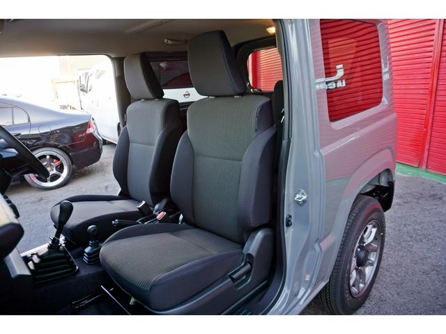 ジムニー ＸＣ　メーカー保証継承　９月２９日新規登録　未使用車　ＺＶＬミディアムグレー　スズキセーフティサポート　５ＭＴ（24枚目）