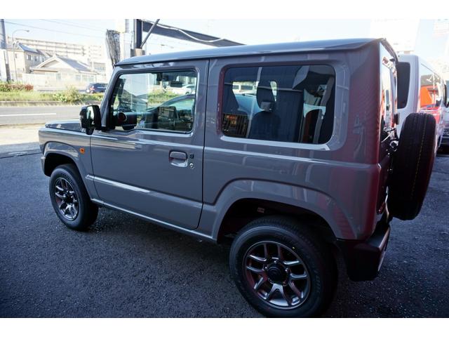 ジムニー ＸＣ　メーカー保証継承　９月２９日新規登録　未使用車　ＺＶＬミディアムグレー　スズキセーフティサポート　５ＭＴ（27枚目）