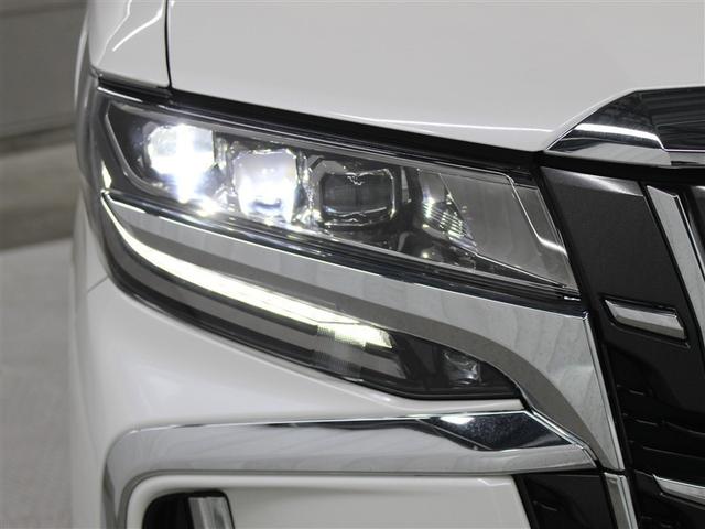 アルファードハイブリッド エグゼクティブラウンジＳ　革シート　４ＷＤ　フルセグ　メモリーナビ　ＤＶＤ再生　ミュージックプレイヤー接続可　後席モニター　バックカメラ　衝突被害軽減システム　ＥＴＣ　ドラレコ　両側電動スライド　ＬＥＤヘッドランプ　３列シート（21枚目）