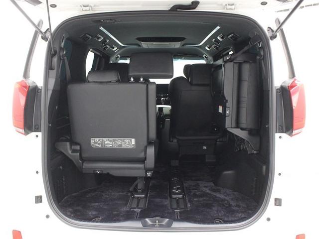 アルファードハイブリッド エグゼクティブラウンジＳ　革シート　４ＷＤ　フルセグ　メモリーナビ　ＤＶＤ再生　ミュージックプレイヤー接続可　後席モニター　バックカメラ　衝突被害軽減システム　ＥＴＣ　ドラレコ　両側電動スライド　ＬＥＤヘッドランプ　３列シート（37枚目）