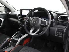 ��ž�ʤ���λ볦���ɤ�����θ�������󥹥ȥ���ȥѥͥ�˲ä�����ž��¦�˸��������֤��줿���ѥͥ��ࡢ����򿭤Ф��������ʰ��֤����֤������եȥ�С��ʤɡ���ž�˽���Ǥ���ɥ饤�С������֤Ǥ��� 6