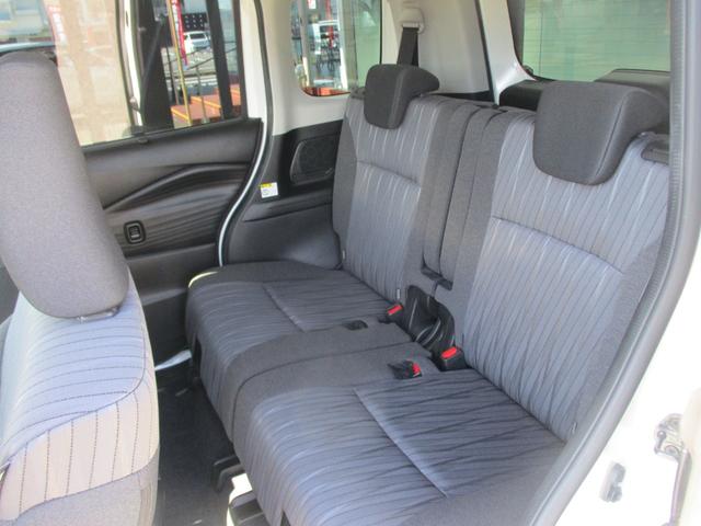 ソリオ ハイブリッドＭＸ　全方位カメラ付き　衝突被害軽減ブレーキ　ＬＥＤヘッドライト　スマートキー　プッシュスタート　左後席パワースライドドア　盗難警報装置　シートヒーター　アダプティブクルーズコントロール　アイドリングストップ（17枚目）