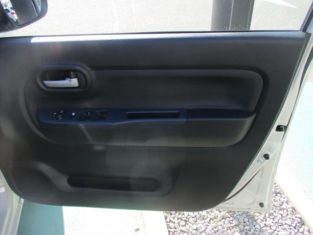 アルト ハイブリッドＳ　ディスプレイオーディオ＆バックカメラ付き　衝突被害軽減ブレーキ　キーレスエントリー　アイドリングストップ　シートヒーター　オートライト　盗難警報装置　マニュアルエアコン（27枚目）