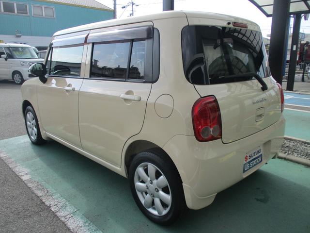 アルトラパン Ｘ　アウトレット車　ナビ　ＥＴＣ　ドラレコ装着　キーレスプッシュスタートシステム　ＬＥＤターンランプ付き電動格納式リモコンドアミラー　マニュアルエアコン　アルミホイール　フロアマット　ドアバイザー（8枚目）