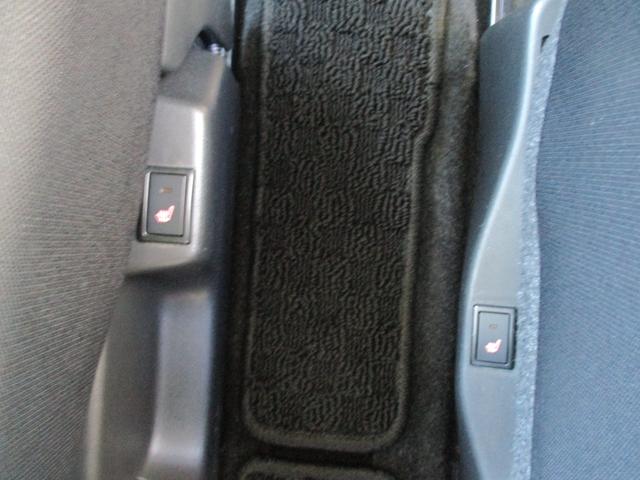 クロスビー ハイブリッドMZ バックモニター ディスプレイオーディオ バックモニター ETC フロアマット スマートキー プッシュスタート アイドリングストップ アダプティブクルーズコントロール LEDヘッドライト フォグランプ 盗難警報装置 シートヒーター(23枚目)