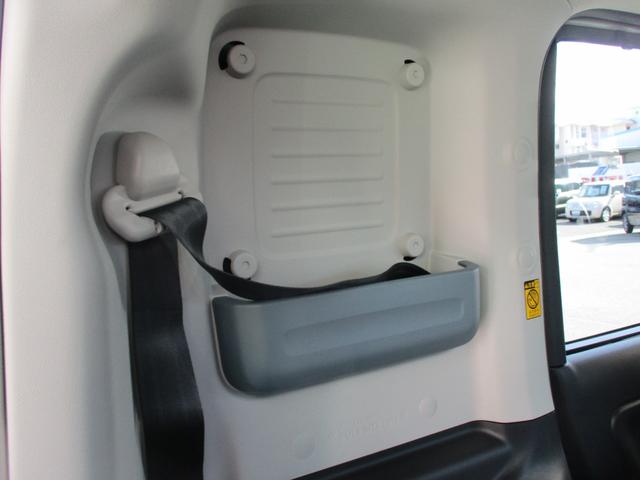 スペーシアベース XF 全方位モニター オーディオレス LEDヘッドランプ 衝突被害軽減ブレーキ アダプティブクルーズコントロール 後席右側パワースライドドア 車検整備受け渡し キーレスプッシュスタートシステム フルオートエアコン シートヒーター サイドエアバッグ(55枚目)