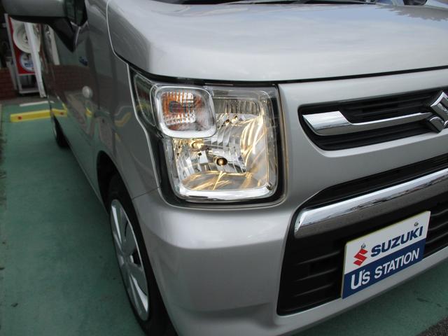 ワゴンＲ ハイブリッドＦＸ－Ｓ　衝突被害軽減ブレーキ　オーディオレス　スマートキー　プッシュスタート　盗難警報装置　アイドリングストップ　アダプティブクルーズコントロール　フロアマット　オートライト　シートヒーター（5枚目）