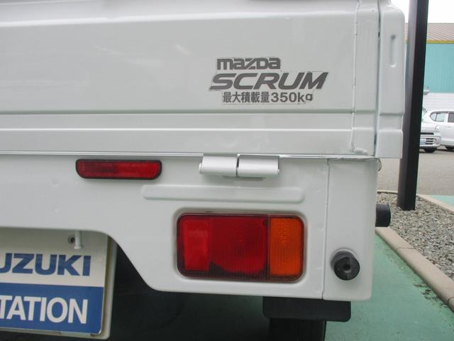 スクラムトラック ＫＣエアコン・パワステ　アウトレット車　４ＷＤ　３ＡＴ　フロアマット　ドアバイザー　荷台マット　ＡＢＳ（11枚目）