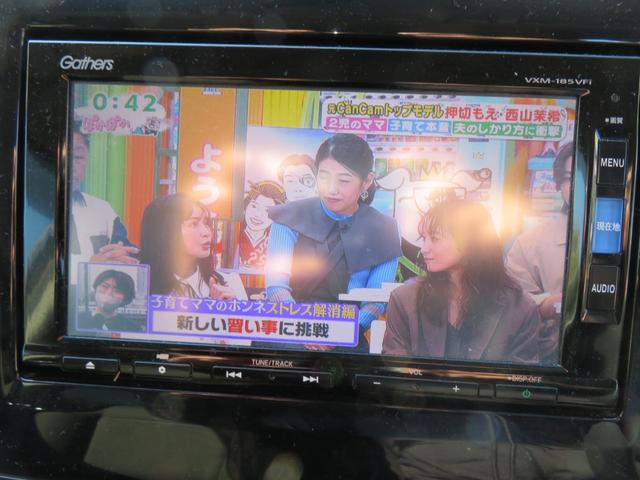 ステップワゴンスパーダ スパーダハイブリッド　Ｇ　ホンダセンシング　ドライブレコーダー　ＥＴＣ　バックカメラ　ナビ　ＴＶ　オートクルーズコントロール　レーンアシスト　衝突被害軽減システム　両側電動スライドドア　オートライト　ＬＥＤヘッドランプ　スマートキー　３列シート（5枚目）