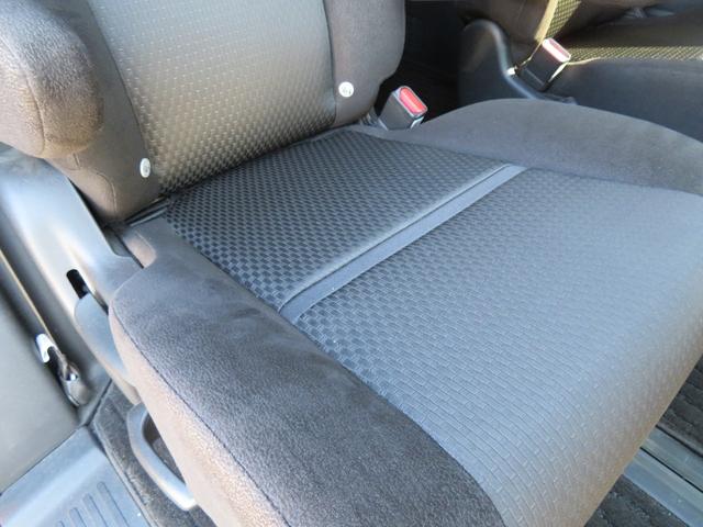 ステップワゴンスパーダ スパーダハイブリッド　Ｇ　ホンダセンシング　ドライブレコーダー　ＥＴＣ　バックカメラ　ナビ　ＴＶ　オートクルーズコントロール　レーンアシスト　衝突被害軽減システム　両側電動スライドドア　オートライト　ＬＥＤヘッドランプ　スマートキー　３列シート（44枚目）