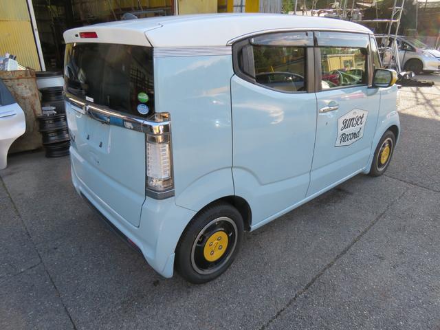 N-BOXスラッシュ G・ターボLインテリアカラーパッケージ ETC バックカメラ ナビ TV オートクルーズコントロール 衝突被害軽減システム HID スマートキー アイドリングストップ 電動格納ミラー シートヒーター ベンチシート CVT 盗難防止システム(15枚目)