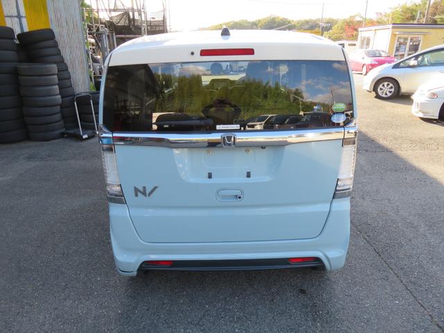 N-BOXスラッシュ G・ターボLインテリアカラーパッケージ ETC バックカメラ ナビ TV オートクルーズコントロール 衝突被害軽減システム HID スマートキー アイドリングストップ 電動格納ミラー シートヒーター ベンチシート CVT 盗難防止システム(16枚目)