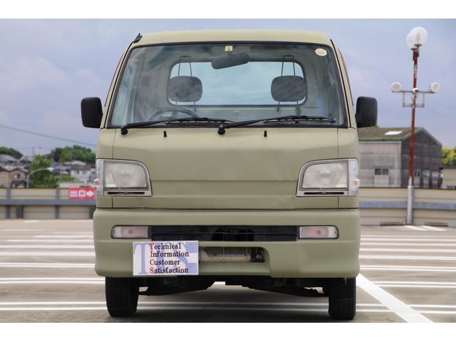 スペシャル　エアコン　パワステ　５速マニュアル　４ＷＤ　ＥＴＣ(5枚目)