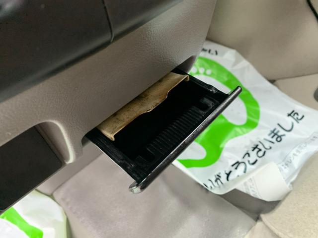 エブリイ 　福祉車両　車いす移動車　助手席側リヤシート付　手動スロープ　電動ウインチ　電動ウインチリモコン　エマージェンシーブレーキ　レーンアシスト　ナビＴＶ　バックカメラ　両側スライドドア　パワーウィンドウ（40枚目）
