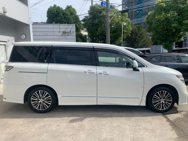エルグランド ２５０ハイウェイスターＳ　メーカーＯＰナビ　フルセグＴＶ　アラウンドビューモニタ　フリップダウンモニター　両側パワースライドドア　ハーフレザーシート　オットマン　コーナーセンサー　オートライト　ＬＥＤヘッドライト　スマートキー（56枚目）