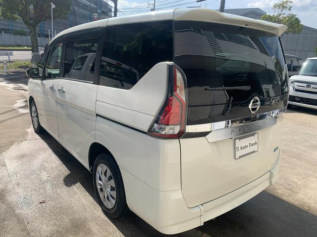 セレナ 　チェアキャブ　スロープ　車いす１名サード仕様Ｘ　電動ウインチ　電動固定装置　ナビ　フルセグＴＶ　バックカメラ　左パワースライドドア　エマージェンシーブレーキ　オートライト　ＬＥＤヘッドライト（2枚目）