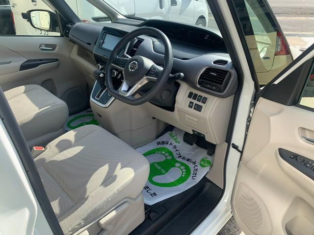 セレナ 　チェアキャブ　スロープ　車いす１名サード仕様Ｘ　電動ウインチ　電動固定装置　ナビ　フルセグＴＶ　バックカメラ　左パワースライドドア　エマージェンシーブレーキ　オートライト　ＬＥＤヘッドライト（14枚目）