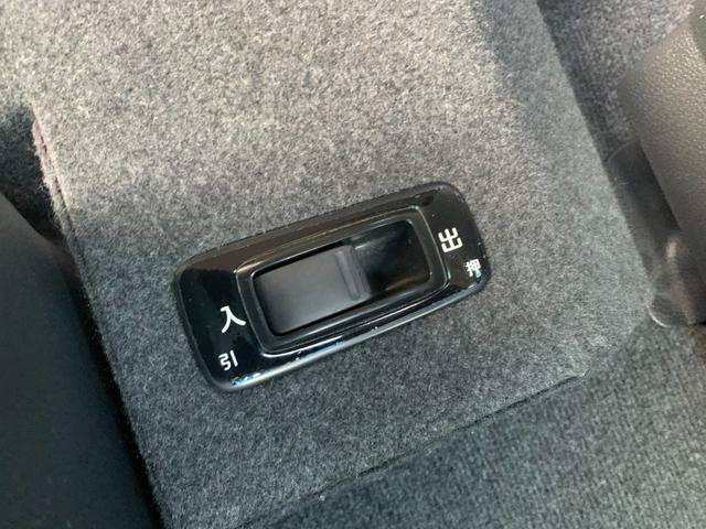 セレナ 　チェアキャブスロープ２０Ｓ　車いす１名セカンド仕様　電動ウインチ　オートロングステップ　ナビ　フルセグＴＶ　バックカメラ　左パワースライドドア　オートライト　スマートキー　ＥＴＣ（9枚目）