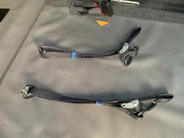 セレナ 　チェアキャブスロープ２０Ｓ　車いす１名セカンド仕様　電動ウインチ　オートロングステップ　ナビ　フルセグＴＶ　バックカメラ　左パワースライドドア　オートライト　スマートキー　ＥＴＣ（11枚目）