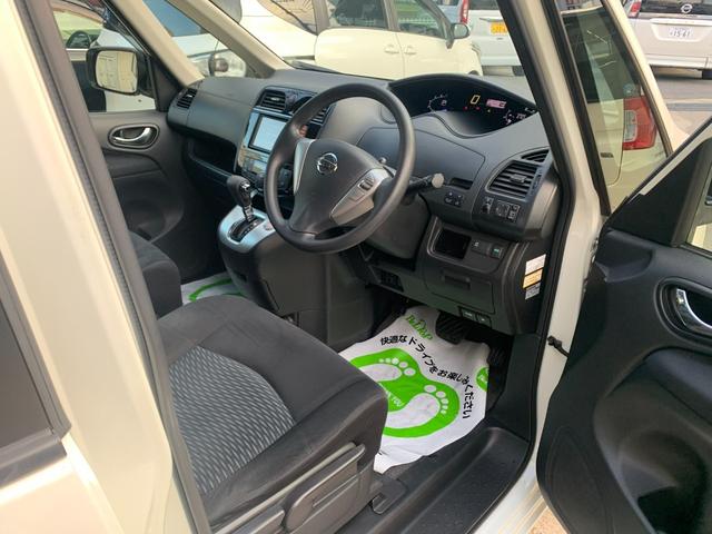 セレナ 　チェアキャブスロープ２０Ｓ　車いす１名セカンド仕様　電動ウインチ　オートロングステップ　ナビ　フルセグＴＶ　バックカメラ　左パワースライドドア　オートライト　スマートキー　ＥＴＣ（18枚目）