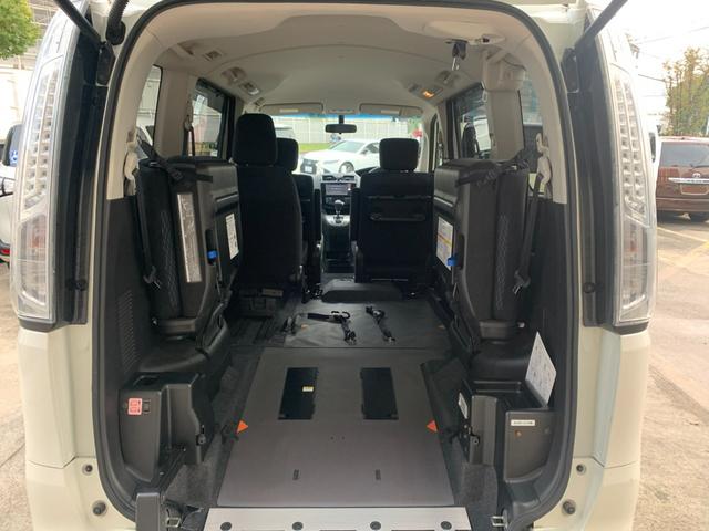 セレナ 　チェアキャブスロープ２０Ｓ　車いす１名セカンド仕様　電動ウインチ　オートロングステップ　ナビ　フルセグＴＶ　バックカメラ　左パワースライドドア　オートライト　スマートキー　ＥＴＣ（24枚目）