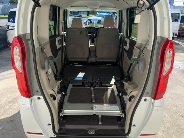 Ｎ－ＢＯＸ Ｇ・スロープＬホンダセンシング　１オーナー　電動ウインチ　エマージェンシーブレーキ　レーンキープアシスト　ディスプレイオーディオ　バックカメラ　左パワースライドドア　シートヒーター　オートライト　ＬＥＤヘッドライト（18枚目）