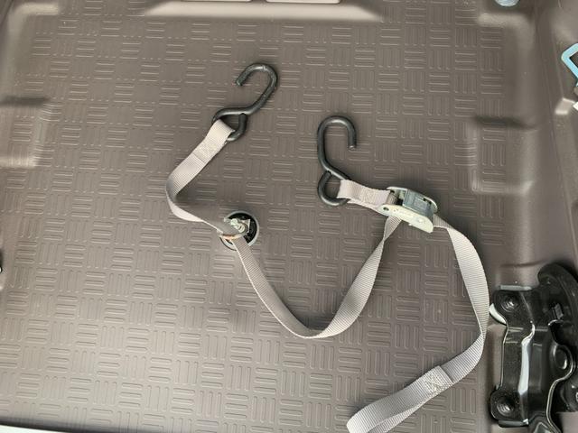 Ｎ－ＢＯＸ Ｇ・スロープＬターボホンダセンシング　電動ウインチ　スロープ　ターボ　ワンセグＴＶ　バックカメラ　両側パワースライドドア　エマージェンシーブレーキ　レーンキープアシスト　パドルシフト　スマートキー　ＬＥＤヘッドライト　オートライト（8枚目）