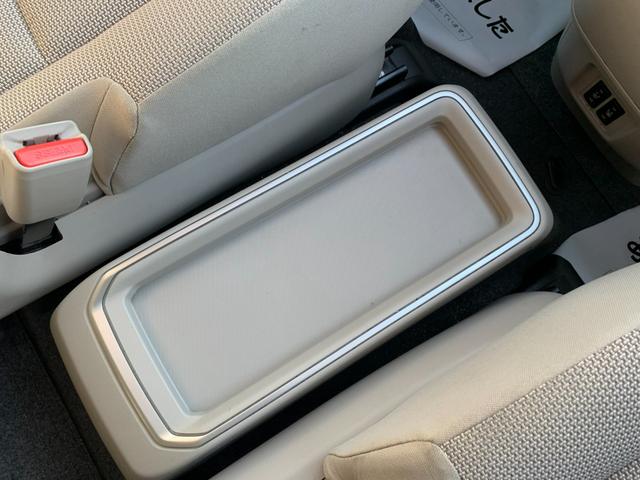 セレナ ｅ－パワー　ＸＶ　９インチナビ　フルセグＴＶ　アラウンドビューモニター　両側パワースライドドア　エマージェンシーブレーキ　レーンキープアシスト　パークアシスト　コーナーセンサー　シートヒーター　スマートキー（41枚目）