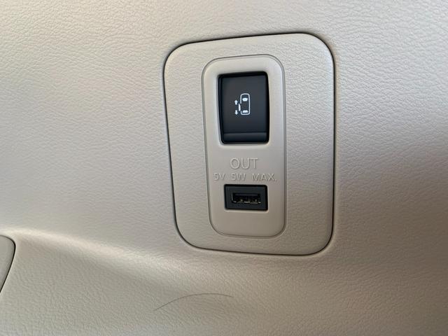 セレナ ｅ－パワー　ＸＶ　９インチナビ　フルセグＴＶ　アラウンドビューモニター　両側パワースライドドア　エマージェンシーブレーキ　レーンキープアシスト　パークアシスト　コーナーセンサー　シートヒーター　スマートキー（46枚目）