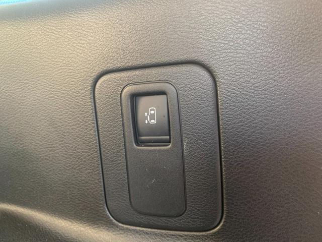 セレナ ｅ－パワー　Ｘ　チェアキャブ　スロープ　車いす１名サード仕様　電動ウインチ　電動固定装置　車高調整装置　エマージェンシーブレーキ　ナビ　Ｐスラ　アラウンドビューモニタ　パークアシスト　シートヒーター　ハンドルヒーター（46枚目）