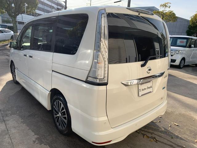 セレナ ハイウェイスターＧ　Ｓ－ＨＶアドバンスドセーフティ　８インチナビ　フルセグＴＶ　アラウンドビューモニター　両側パワースライドドア　フリップダウンモニター　踏み間違い衝突防止アシスト　コーナーセンサー　ＬＥＤヘッドライト　オートライト（2枚目）