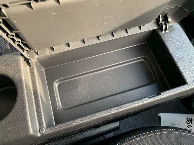 セレナ ハイウェイスターＧ　Ｓ－ＨＶアドバンスドセーフティ　８インチナビ　フルセグＴＶ　アラウンドビューモニター　両側パワースライドドア　フリップダウンモニター　踏み間違い衝突防止アシスト　コーナーセンサー　ＬＥＤヘッドライト　オートライト（33枚目）