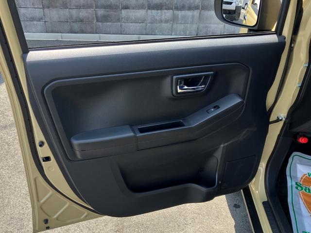 タフト G クロムベンチャー メモリーナビ・バックカメラ・Bluetooth・フルセグTV・DVD/CD再生・ETC・コーナーセンサー・スマートキー・シートヒーター・LEDヘッドライト・衝突被害軽減ブレーキ・純正アルミ(28枚目)