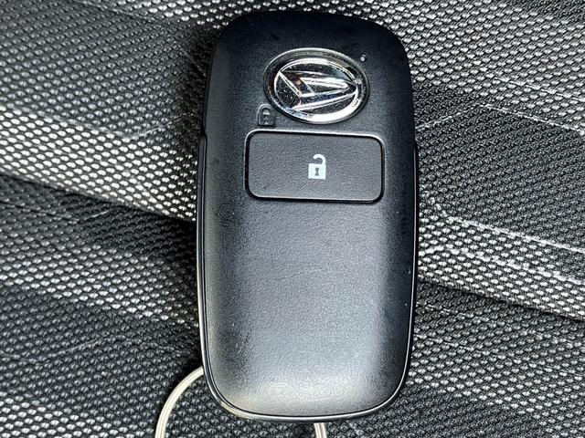 タフト G クロムベンチャー メモリーナビ・バックカメラ・Bluetooth・フルセグTV・DVD/CD再生・ETC・コーナーセンサー・スマートキー・シートヒーター・LEDヘッドライト・衝突被害軽減ブレーキ・純正アルミ(39枚目)