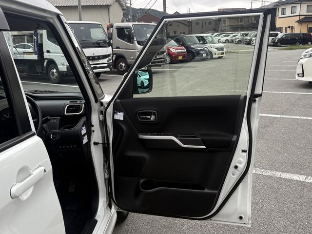 ソリオバンディット ハイブリッドMV ハイブリッドMV後席右側ワンアクションパワースライドドア装着車(8枚目)