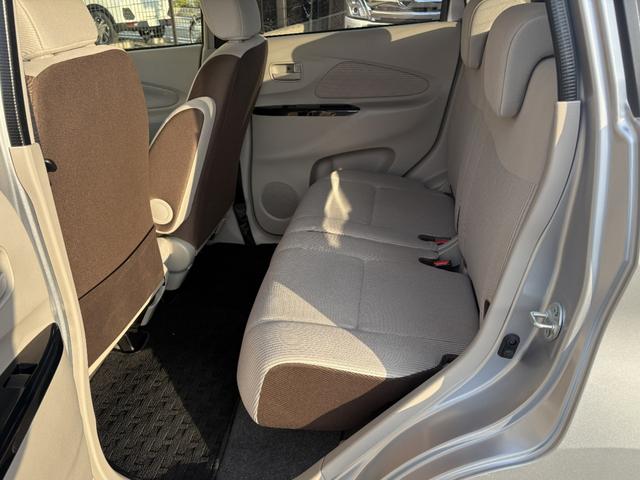 デイズ Ｘ　下取り直売・１オーナー・メモリーナビ・アラウンドビューモニター・Ｂｌｕｅｔｏｏｔｈ・フルセグＴＶ・ＤＶＤ／ＣＤ再生・ＥＴＣ・スマートキー・プライバシーガラス・アイドリングストップ・衝突被害軽減ブレーキ（42枚目）