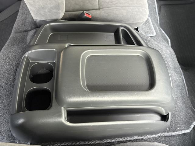 ハイエースワゴン グランドキャビン(11枚目)