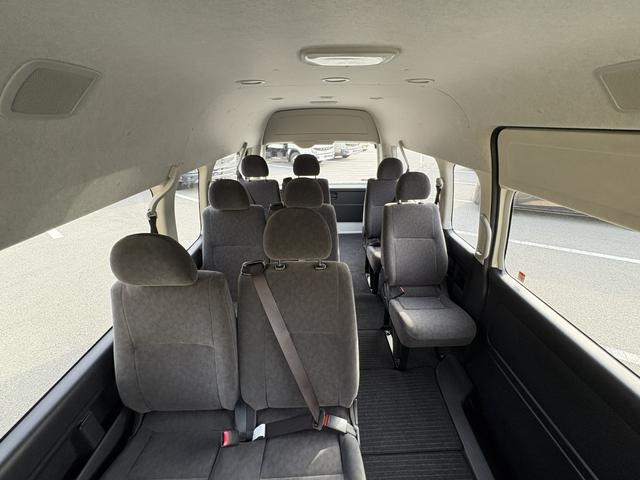 ハイエースワゴン グランドキャビン(14枚目)