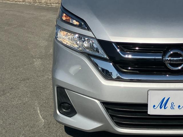 セレナ Ｘ　Ｖセレクション　メモリーナビ・バックカメラ・ＥＴＣ・両側電動スライドドア付（18枚目）