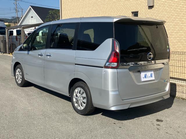 セレナ Ｘ　Ｖセレクション　メモリーナビ・バックカメラ・ＥＴＣ・両側電動スライドドア付（19枚目）